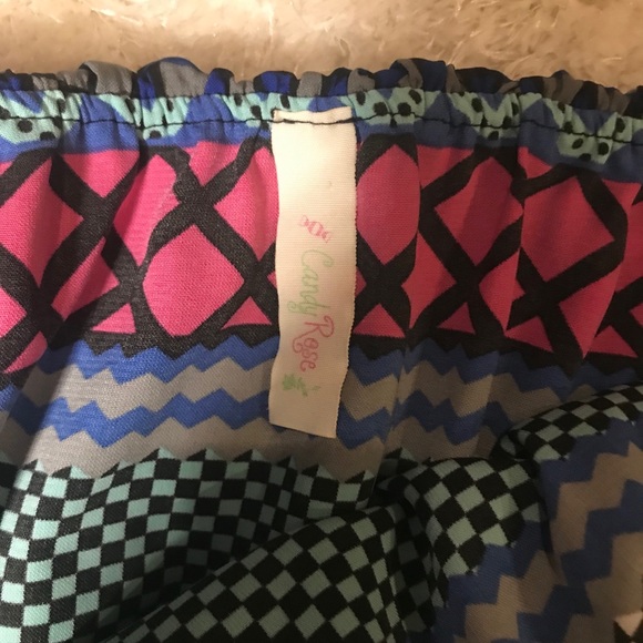 Multi-Design Halter Top - Picture 2 of 4